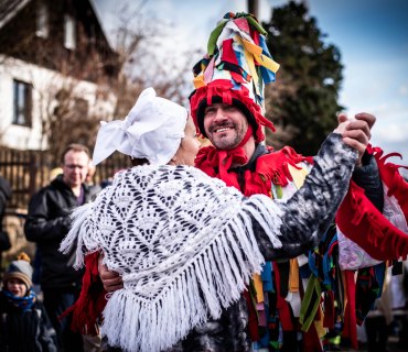 3. Masopustní průvod